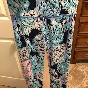 New lilly pulitzer Luxletic workout leggings